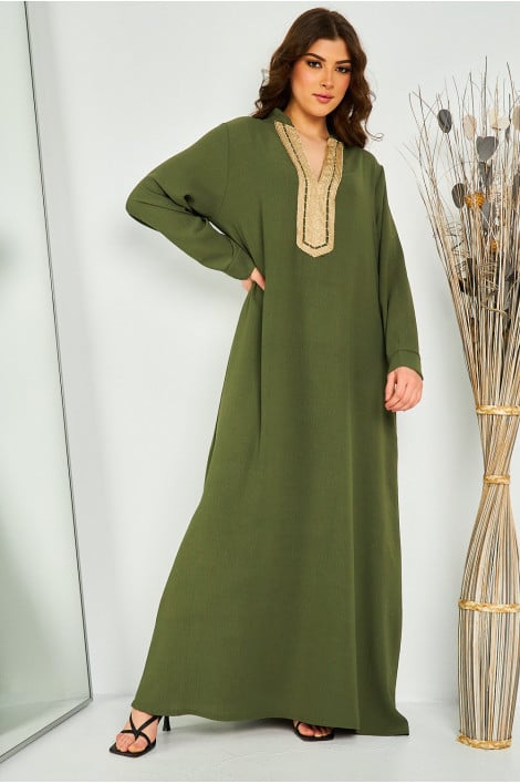 ABAYA kaki décolleté V broderie dorée