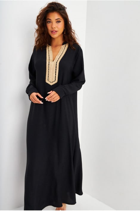 ABAYA noire décolleté V broderie dorée