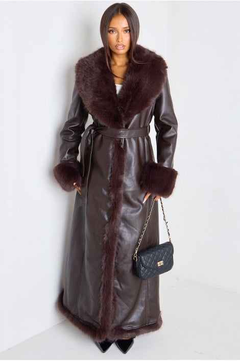 Manteau long marron en simili-cuir doublé fausse fourrure