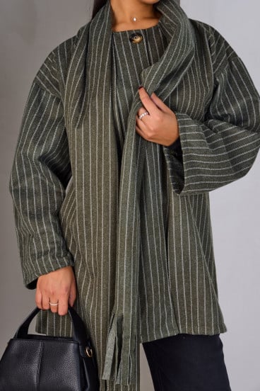 Poncho kaki avec écharpe intégrée à rayures