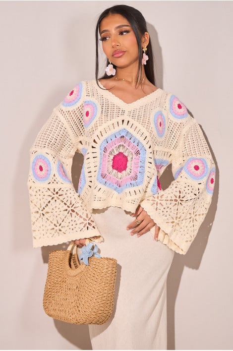 Pull en crochet beige/rose avec ronds brodés