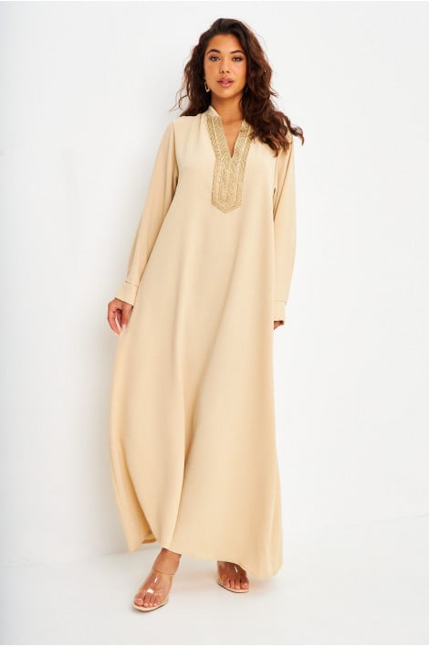 ABAYA beige décolleté V broderie dorée