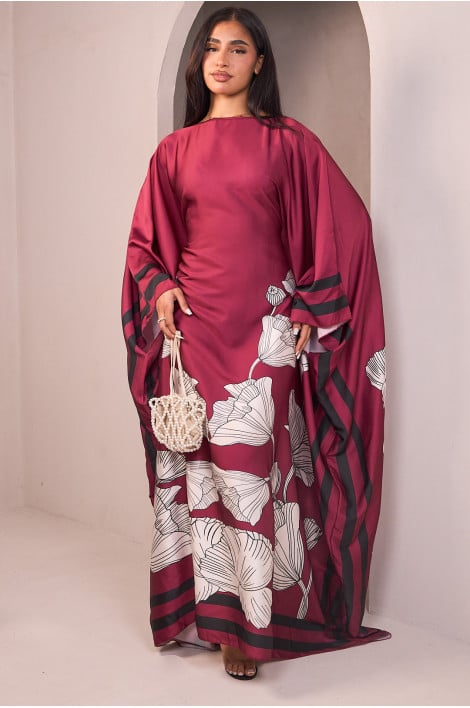 Abaya bordeaux satinée avec motif fleuri