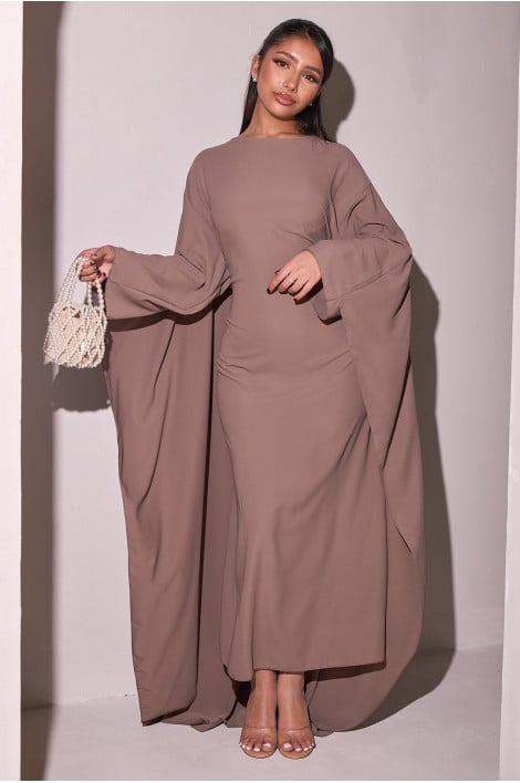Robe taupe à empiècement cap