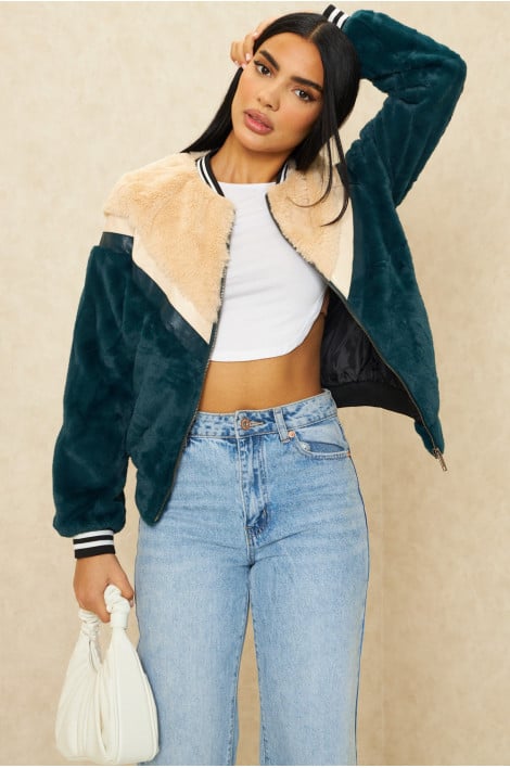 Blouson en fourrure bleu et beige