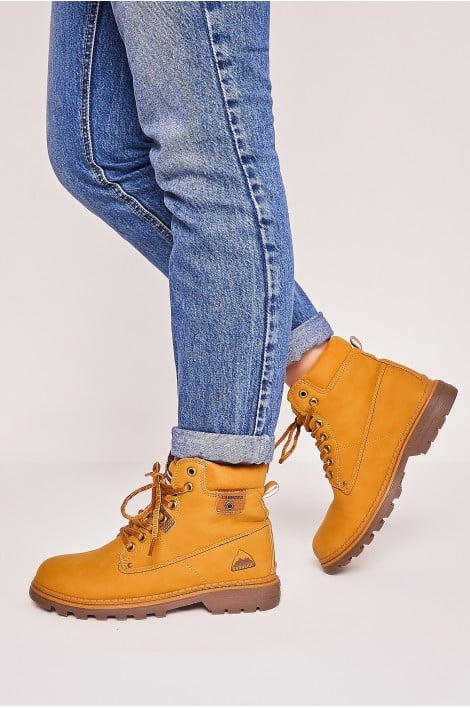 Bottes hautes noires à bout pointu