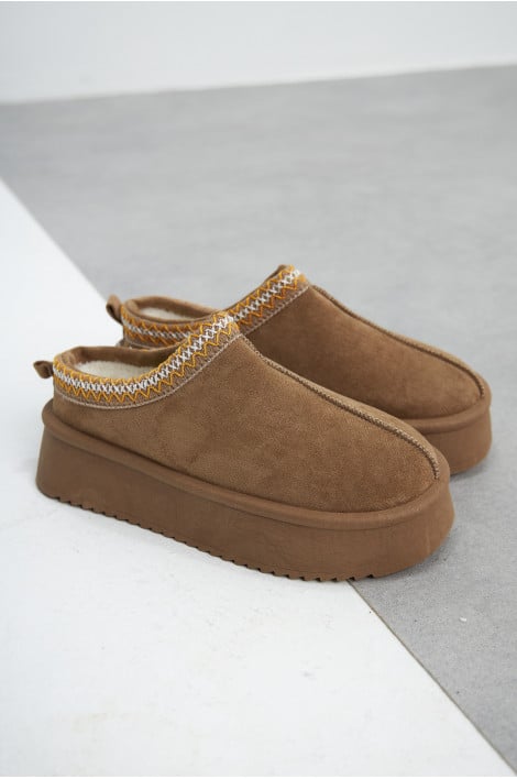 Bottines chaussons en velours compensés