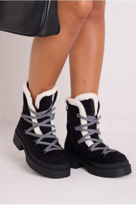 Bottes hautes noires à bout pointu