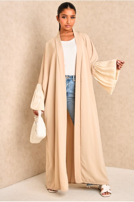 Kimono beige fluide à manches ballons satinées