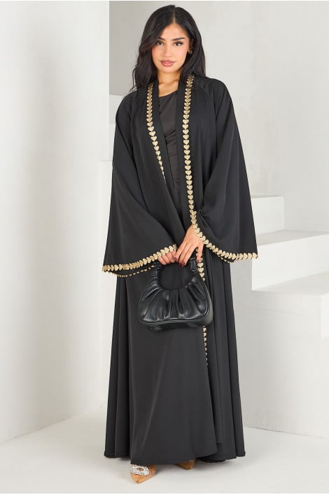 Kimono noir à empiècement doré