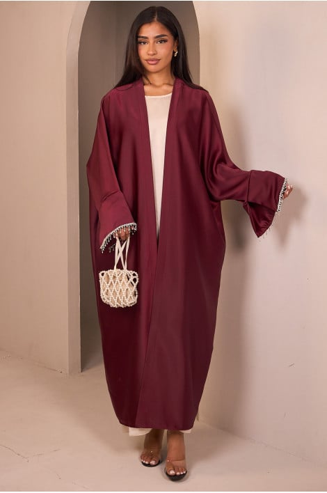 Kimono satiné bordeaux à frange en strass