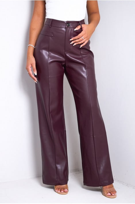 Pantalon en simili cuir bordeaux