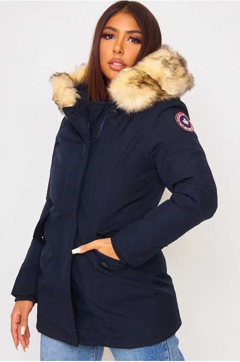 Parka bleu marine mi-longue à capuche fourrure beige