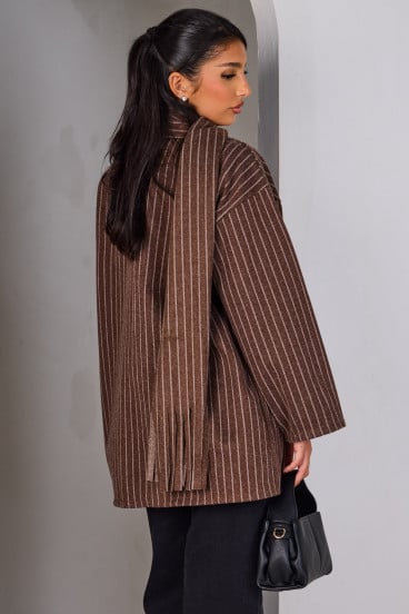 Poncho marron avec écharpe intégrée à rayures