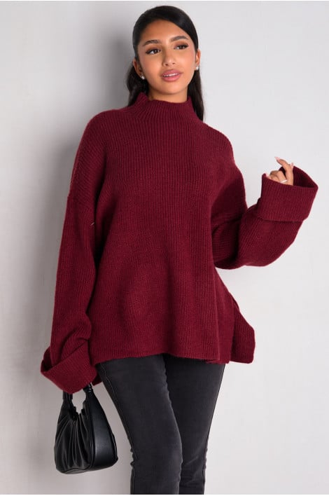 Pull bordeaux en maille côtelée texturée