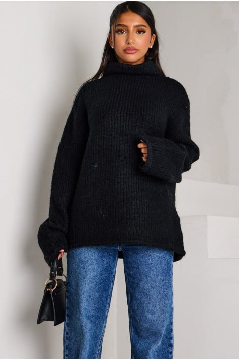 Pull en laine noire côtelé