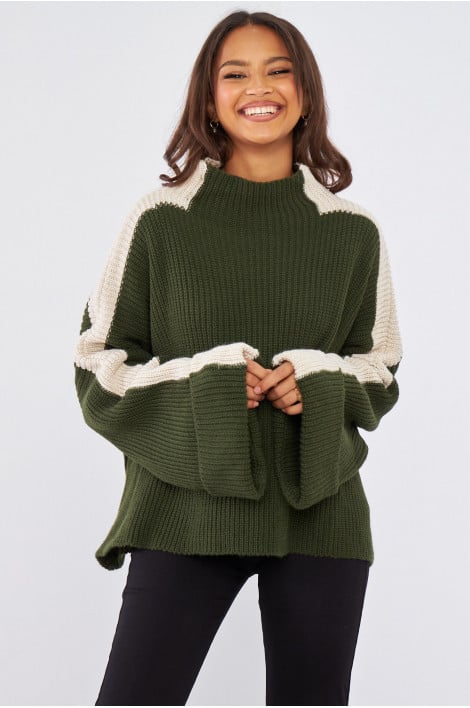 Pull kaki en maille bicolore
