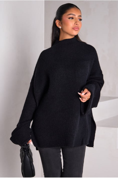 Pull noir en maille côtelée texturée