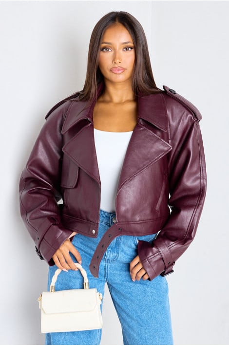 Veste courte en simili-cuir bordeaux à empiècements