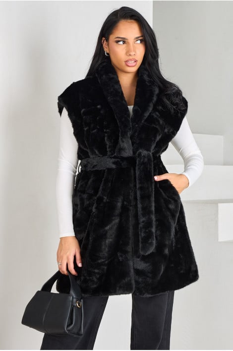 Veste en fourrure sans manches ceinturée noire