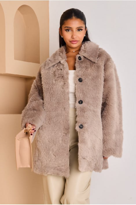 Veste grise en fourrure