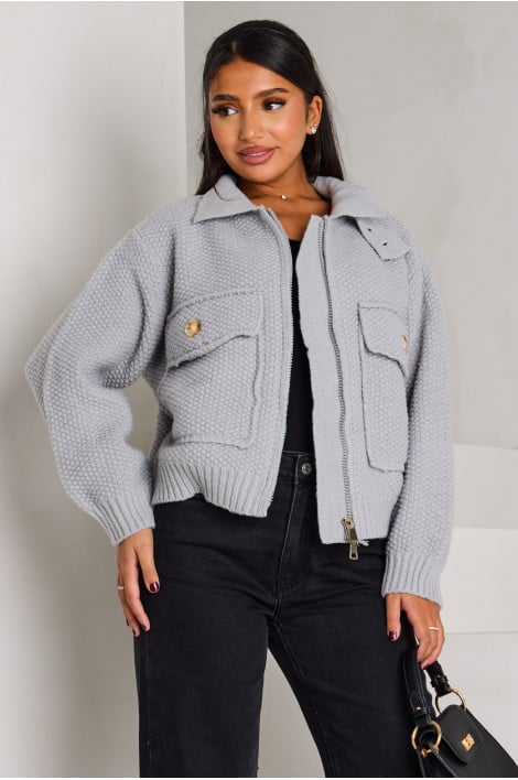 Veste grise en maille courte