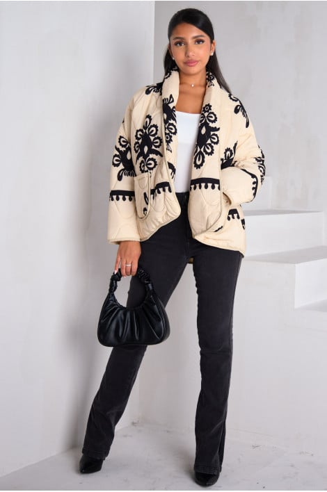 Veste matelassée écru à motif baroque