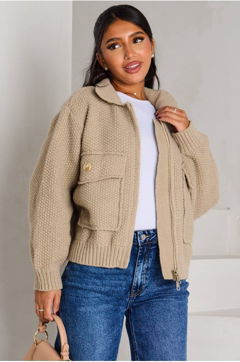 Veste taupe en maille courte